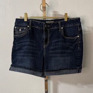 Earl Jean Dark Wash Denim Shorts Size 12 Rhinestone Button Pockets